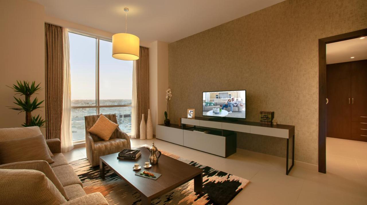 Ascott Rafal Olaya *