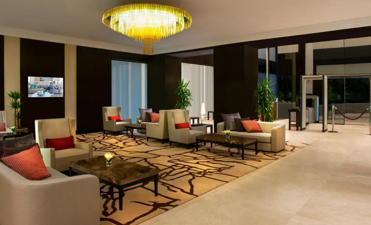 Ascott Rafal Olaya *
